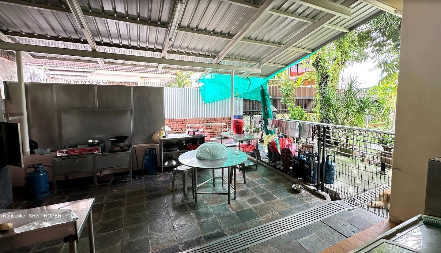 Jalan Sikudangan (D13), Semi-Detached #502999631